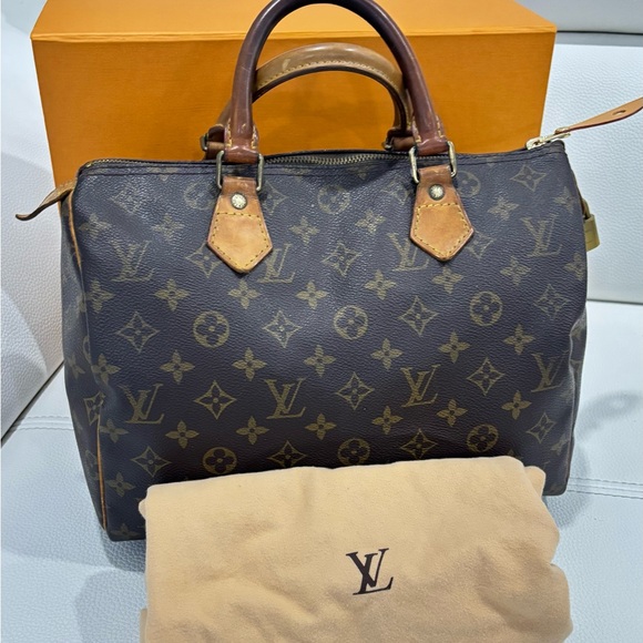 Louis Vuitton Speedy 30 - Picture 1 of 14